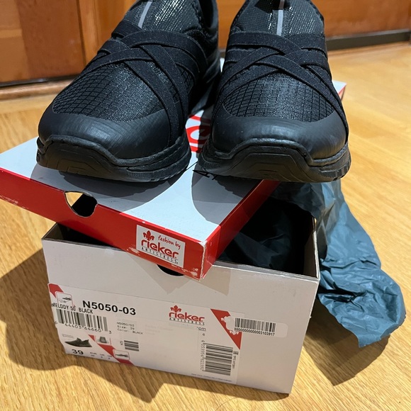 Rieker Melody 50 slip on sneakers - Picture 7 of 10